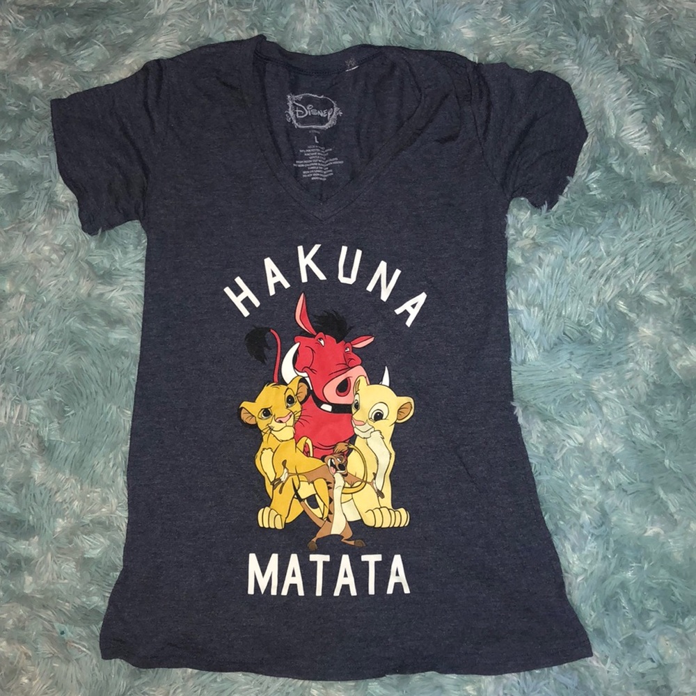Hakuna Matata Lion King Shirt-Size L